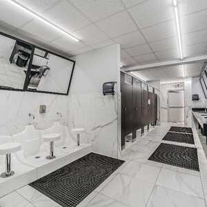 commercial bathroom remodeling