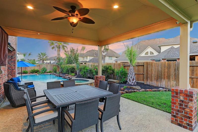 Cost To Build A Covered Patio, Outdoor Patio Construction Costs