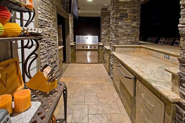 Outdoor Kitchen Cabinet Remodeling 