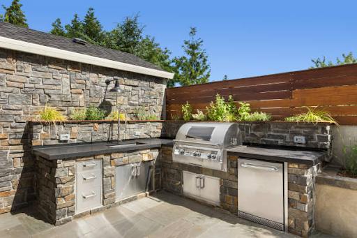 outdoor kitchen remodeling