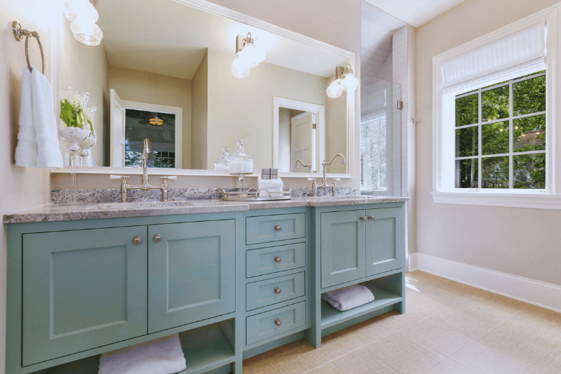 Countertops, Cabinets & Storage