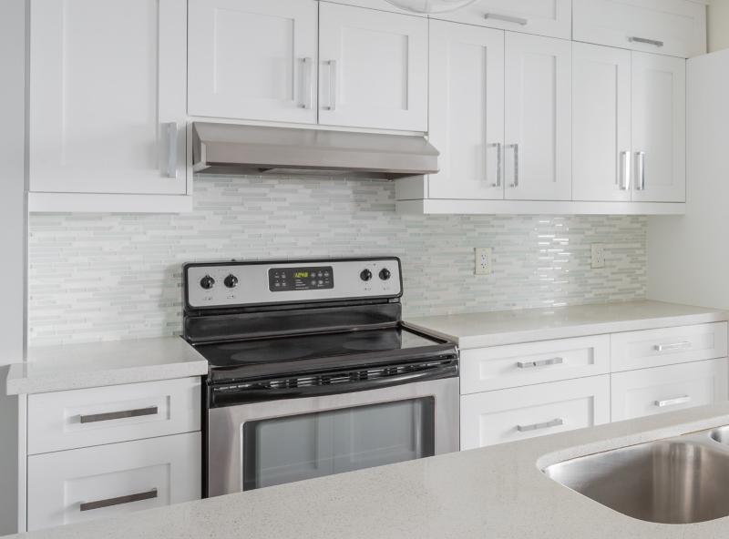 BEST WAY TO CLEAN AN OVEN