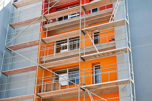 Photo showing commercial building under renovation