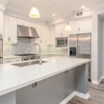 METAL FINISHES IN THE KITCHEN