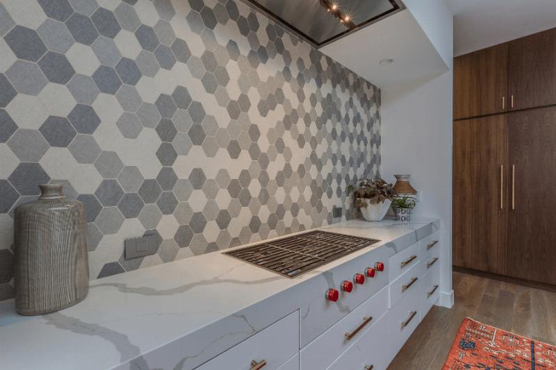 Key Considerations for Choosing an Affordable Kitchen Backsplash