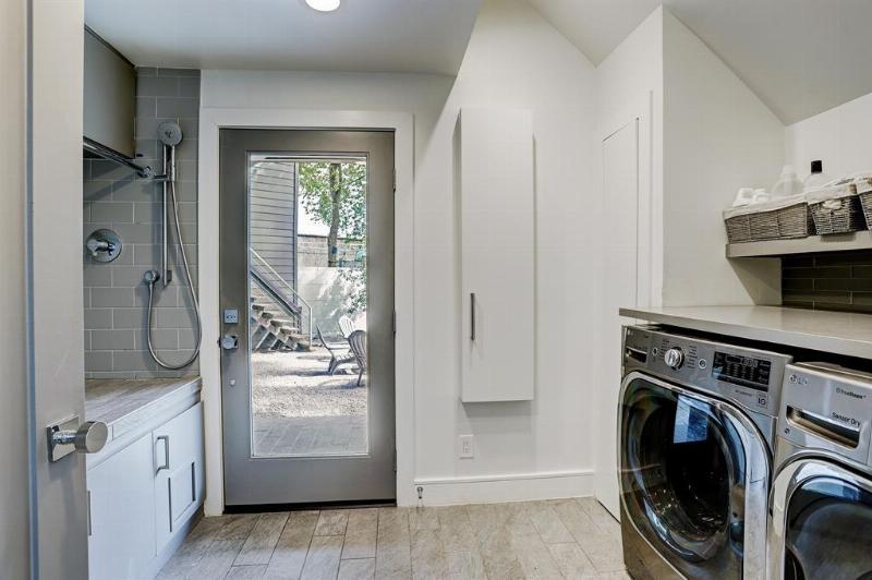 Laundry Room Pantry Combo