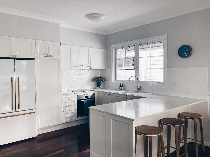 Photo 3 Luxury U-shaped kitchen design