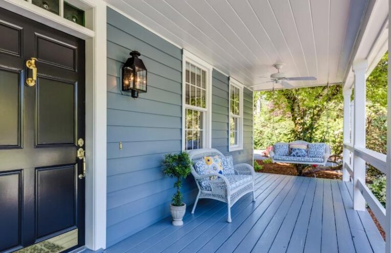 Porch Remodeling in Houston