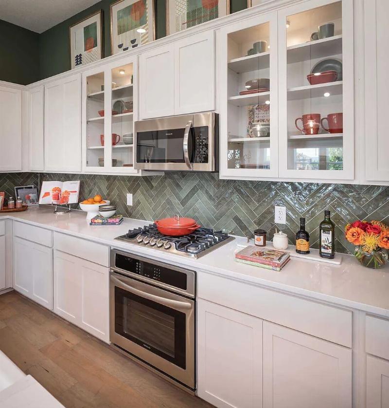 white kitchen design