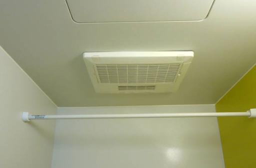 vent bathroom