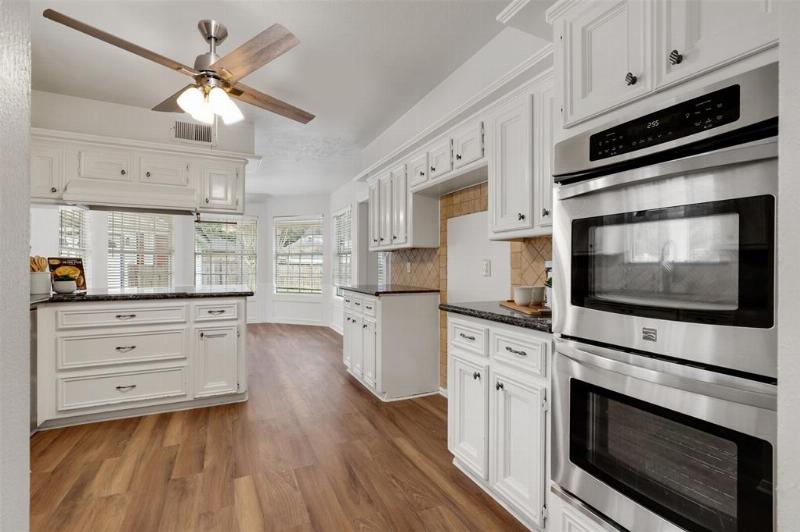Update kitchen cabinets